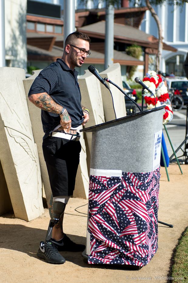 US Marine Corps vet Alex Minsky lost his leg in an explosion in Afghanistan.