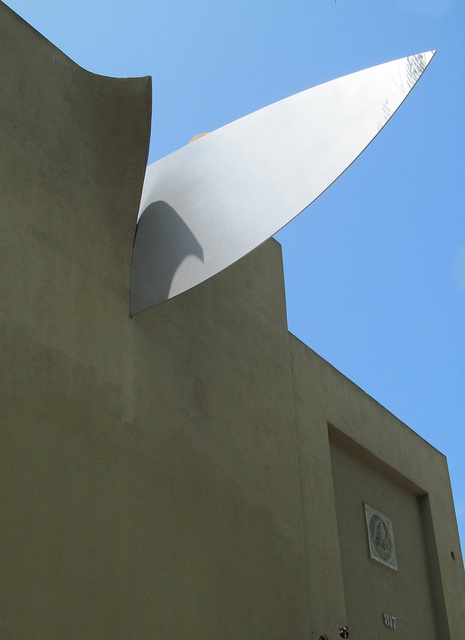 No, Claes Oldenburg's 'Knife' Won't Be Destroyed (But It Will Leave ...